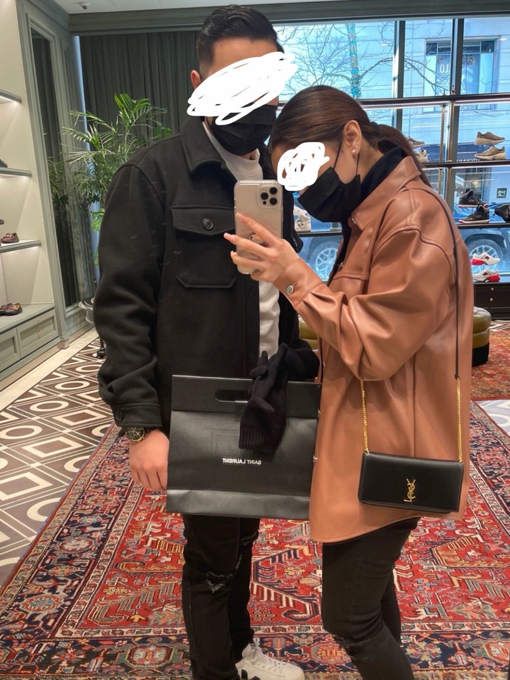 Saint Laurent Black Leather Crossbody with Gold YSL Logo phone holder - Picture 13 of 14